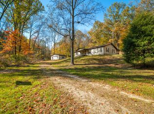 8997 Old Nashville Rd, Nashville, IN 47448