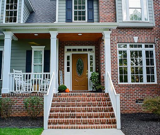 3rd image of 4459 McFarland Ln