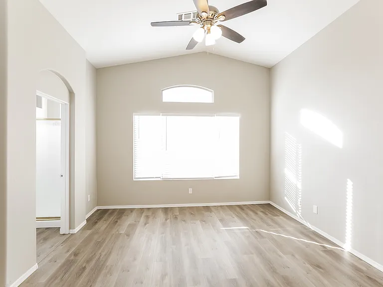 8473 W Audrey Ln — Photo 9
