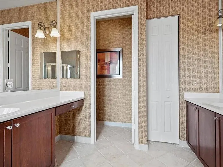 2335 NW Via Della Ct — Photo 42