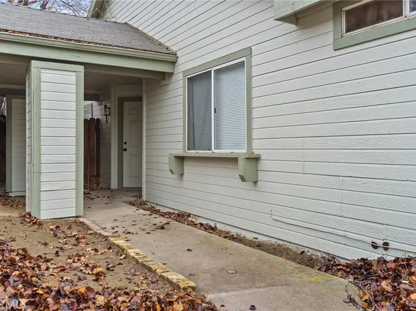 7016 N Thorne Ave, Fresno, CA 93650