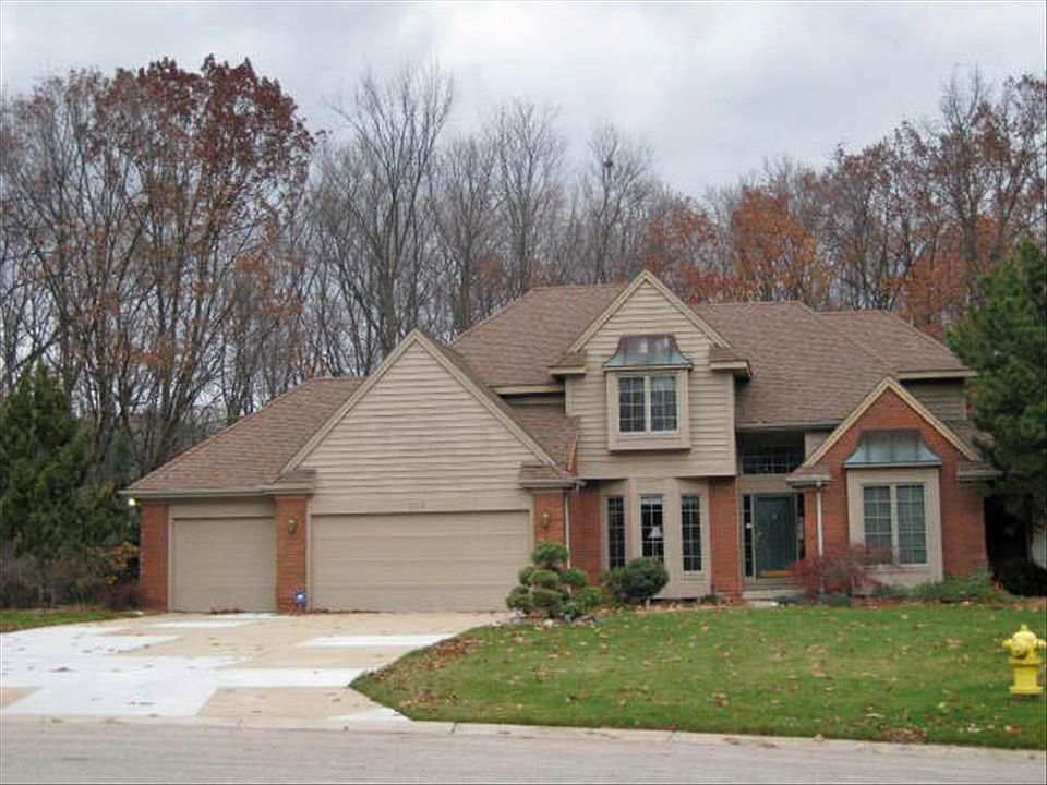 1st image of 317 Normandy Ct SW