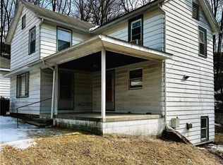 45 Willow St, Lehighton, PA 18235