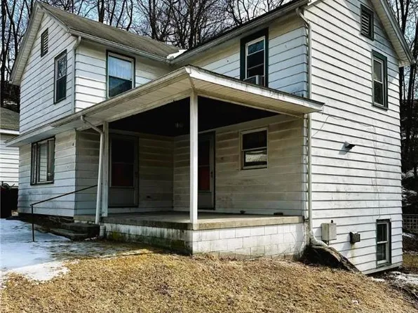 45 Willow St, Lehighton, PA 18235
