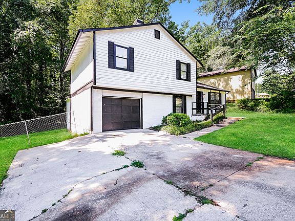 2nd image of 4301 Dogwood Farms Dr