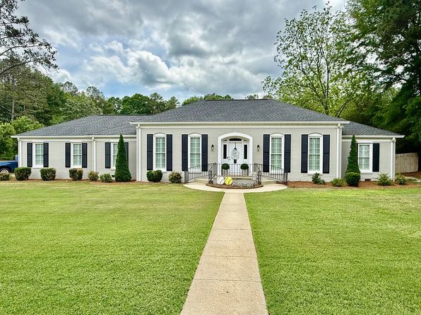 103 Sherwood Ave