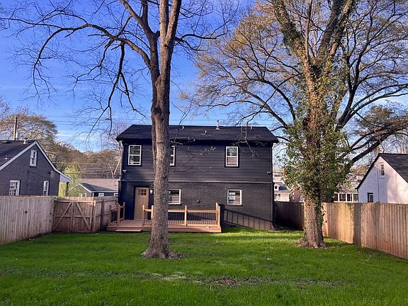 2nd image of 2455 Lynn Iris Dr