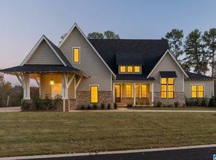 5161 Club Ridge Dr E, Vestavia Hills, AL 35242