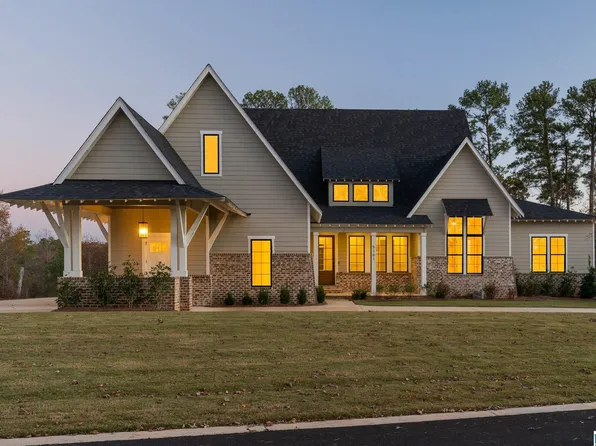 5161 Club Ridge Dr E, Vestavia Hills, AL 35242
