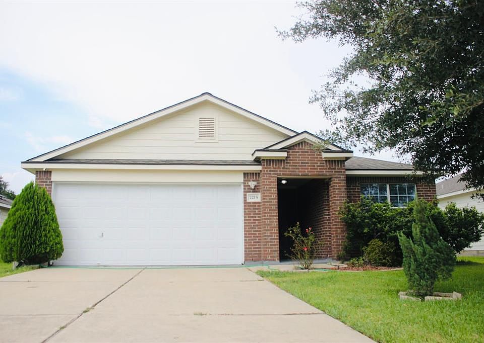 1st image of 7215 Sunrise Hill Ln