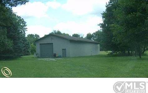 Hogback Lake Pole Barn.jpg
