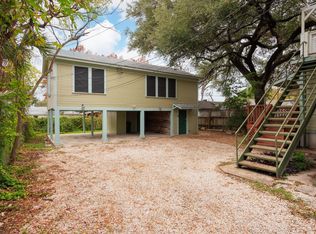 1532 W Huisache Ave APT 3, San Antonio, TX 78201
