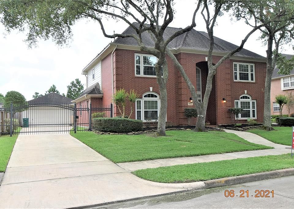 1st image of 4422 Village Corner Dr