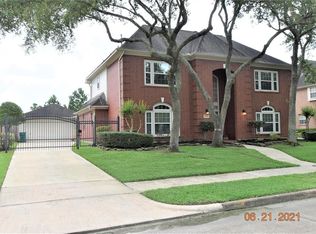 4422 Village Corner Dr, Houston, TX 77059