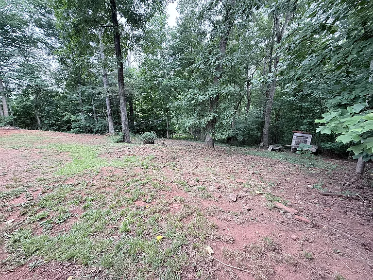 321 City Lake Dr — Photo 16