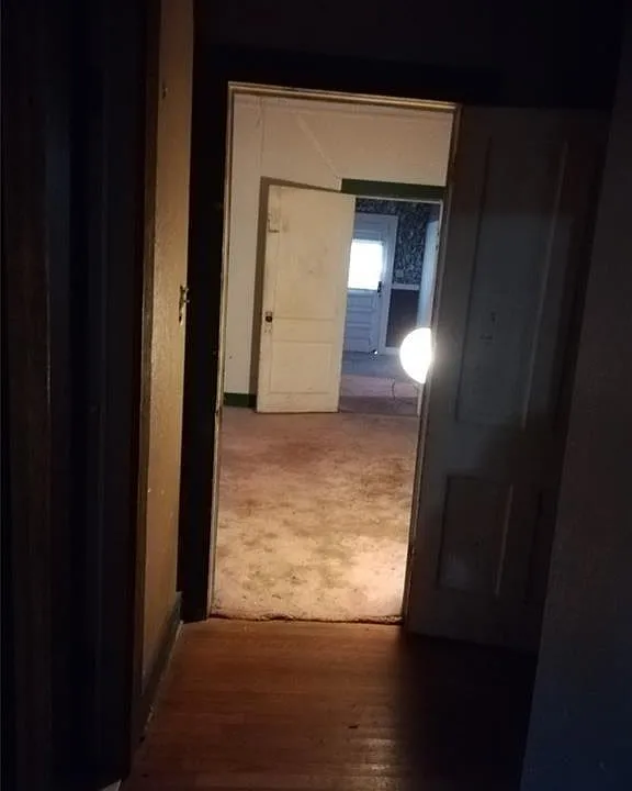 459 W Main St