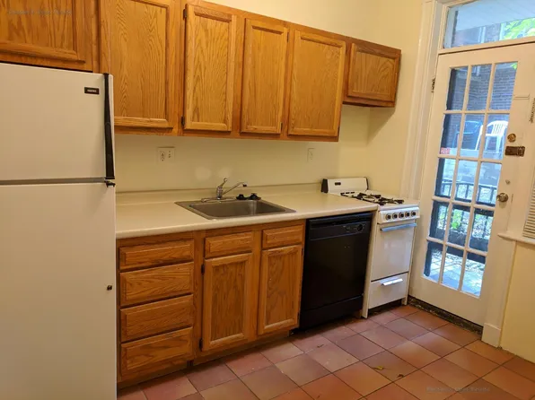 35 Orkney Rd, Brighton, MA