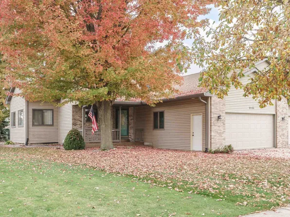 2114 Purple Aster Ln Unit 2, Janesville, WI 53546