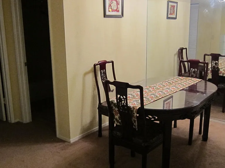 2501 Fulton Square Ln #4 — Photo 3