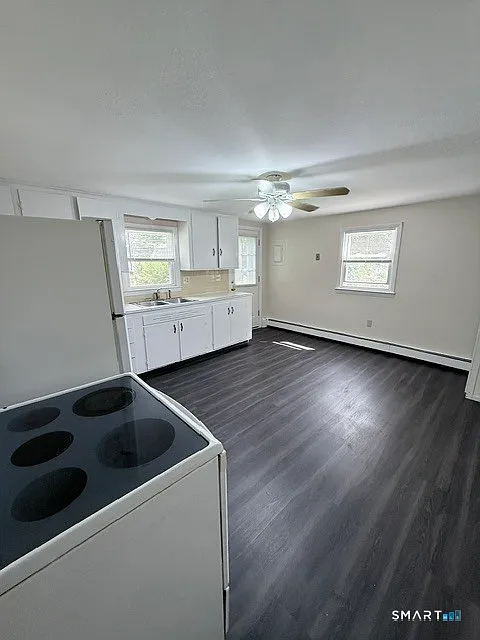 2 bed, 1.0 bath, 1092 sqft, $2,100 — Photo 4