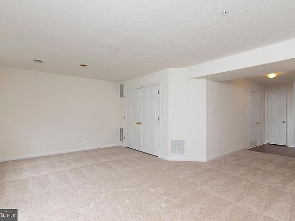 5th image of 3045 Lost Creek Blvd