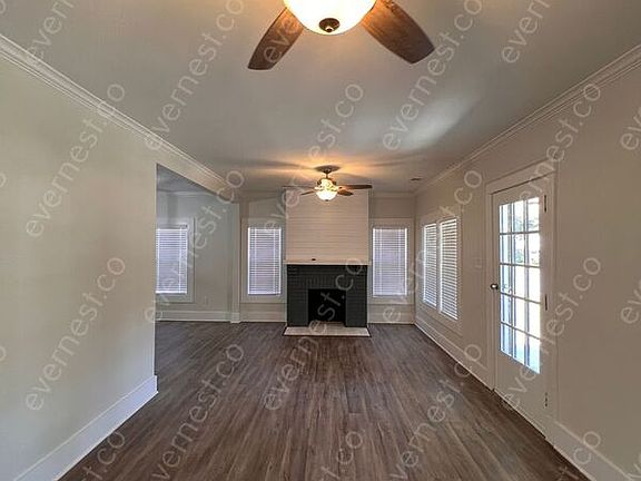 3rd image of 869 Maury St