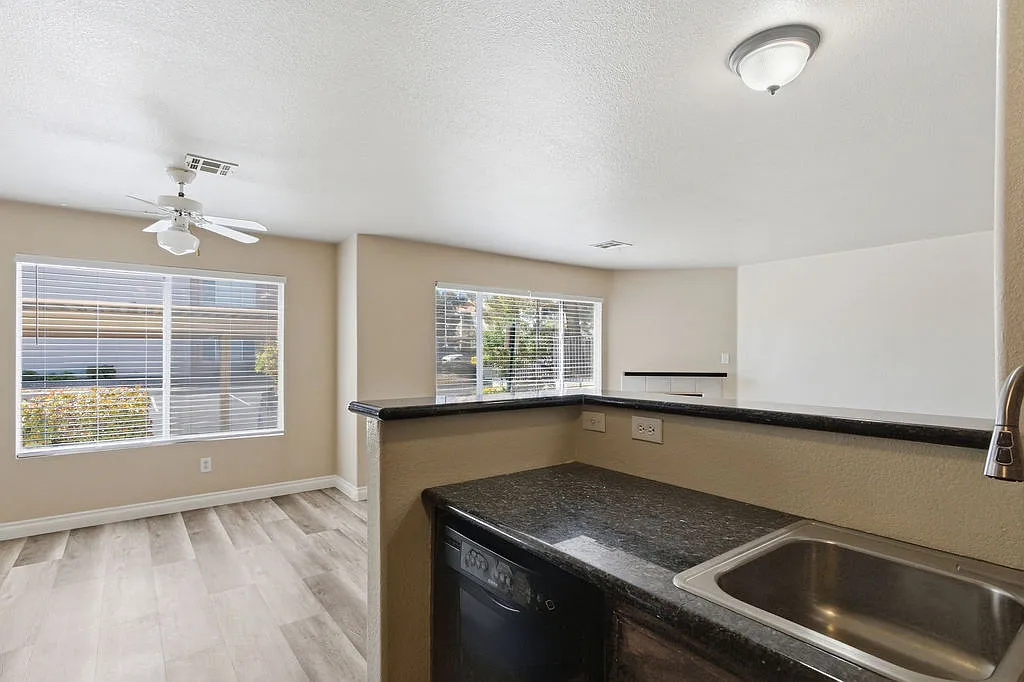 Building Photo - 350 S Durango Dr #120-1-1