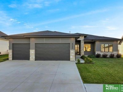 5908 N 209th St, Elkhorn, NE, 68022