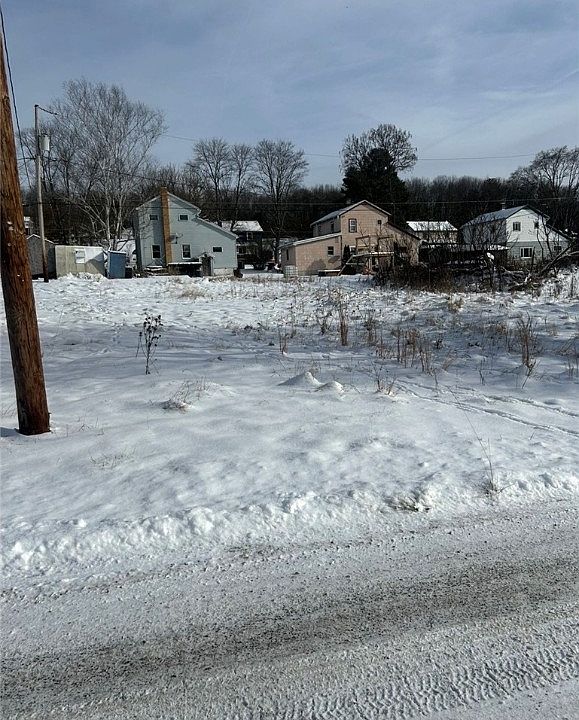 1st image of 107 & 108 Mountain Man St