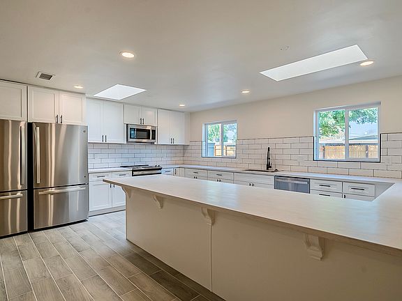 4th image of 2028 S College Ave