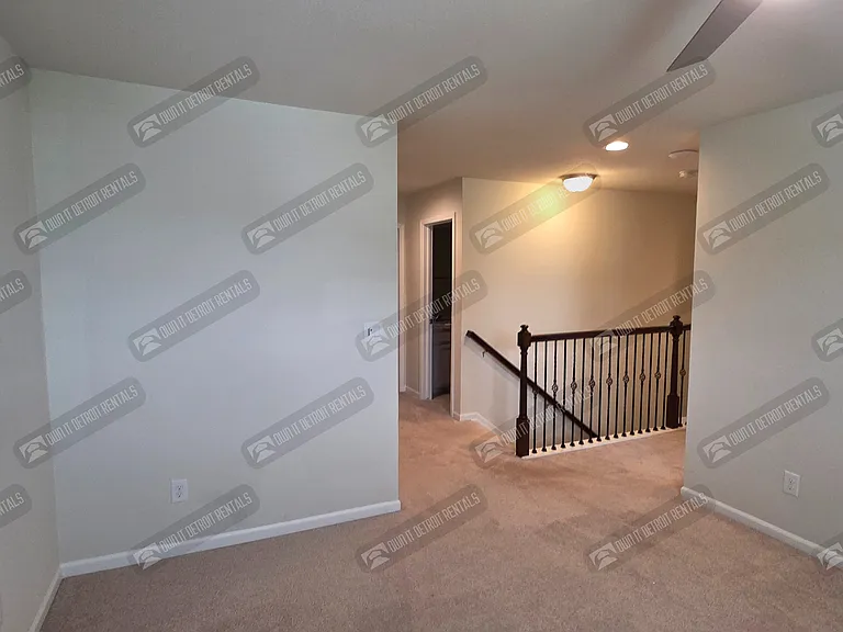 8151 Quincy Dr — Photo 13