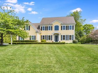20 Sanctuary Pond Rd, Cohasset, MA 02025