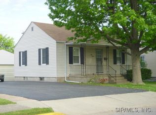 314 Reller St, Roxana, IL 62084