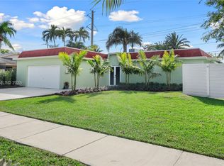 8614 SW 102nd Pl, Miami, FL 33173