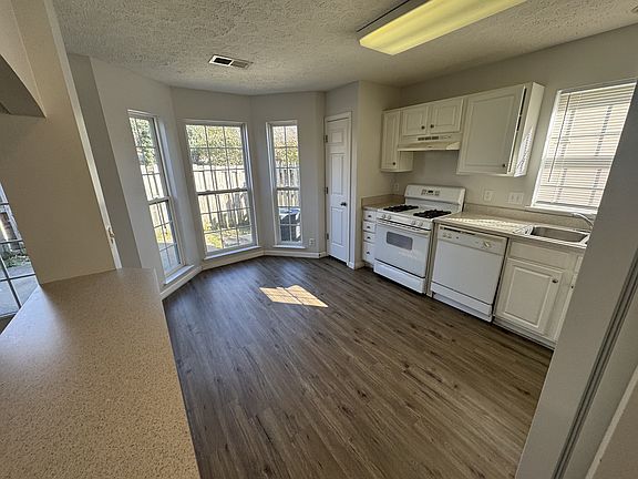 3rd image of 2430 Nashboro Blvd #1