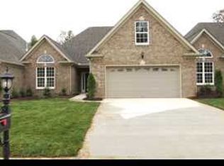 2015 Belleau Village Ln, Chattanooga, TN 37421