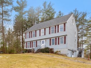 44 Kings Field Rd, Dracut, MA 01826