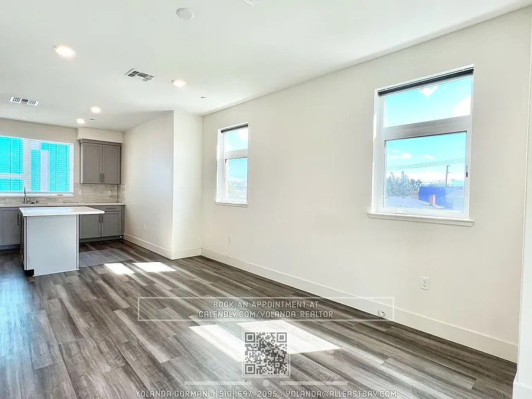 4080 Linden St #101 — Photo 8