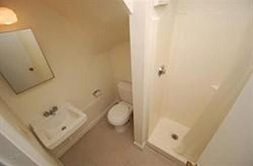 2nd image of 497 Beacon St #4
