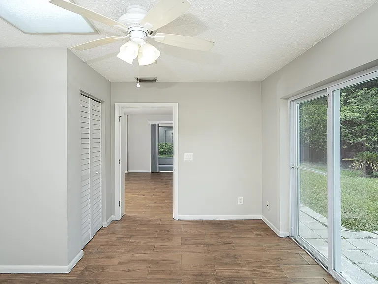 1040 Dorado Dr — Photo 25