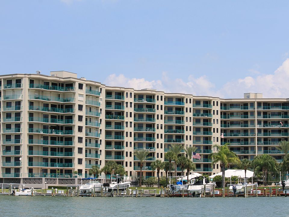 1st image of 670 Island Way APT 807