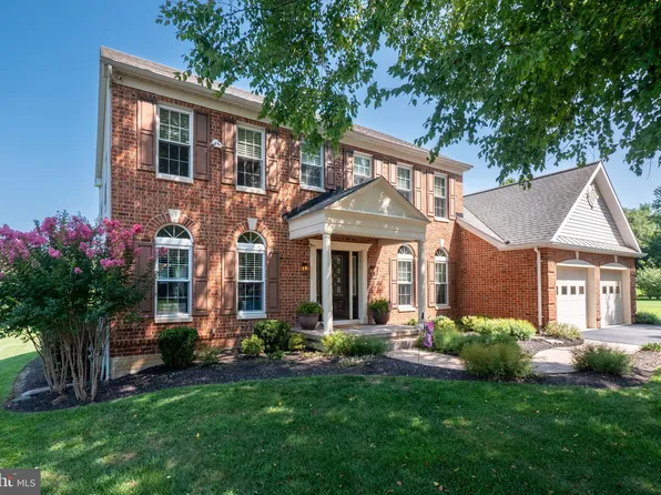 43 Balmoral Dr, Chadds Ford, PA 19317