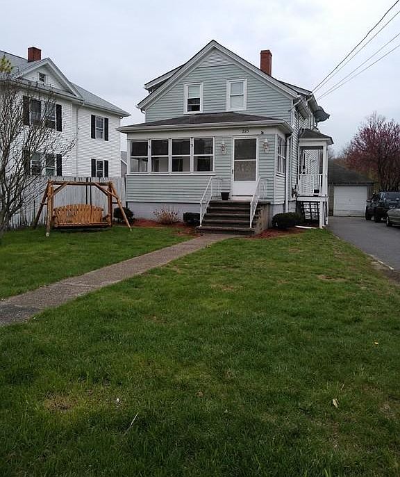 1st image of 223 Child St