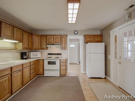 5th image of 7412 S Croton Hardy Dr