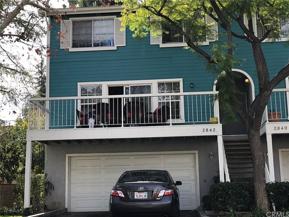 1st image of 2842 E Virginia Ave