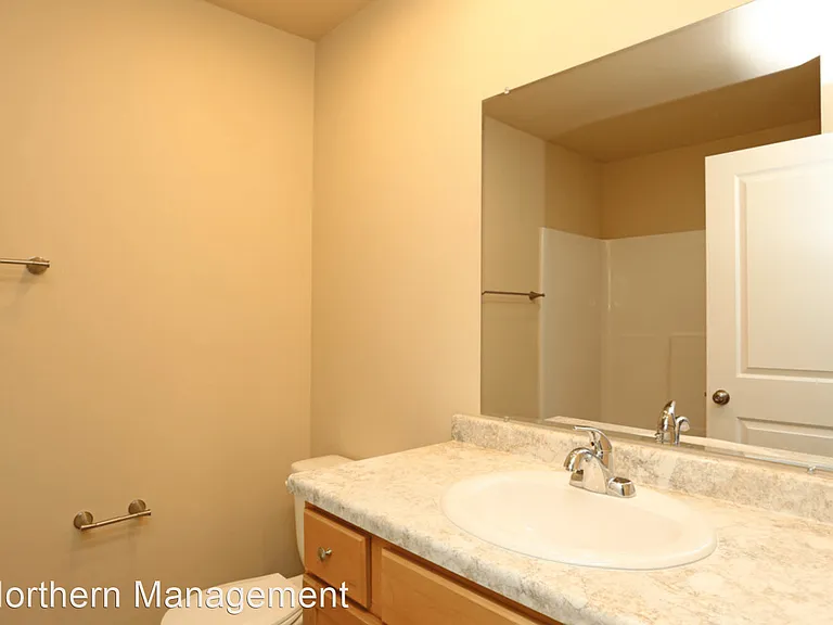 804 N Brewster Dr — Photo 8