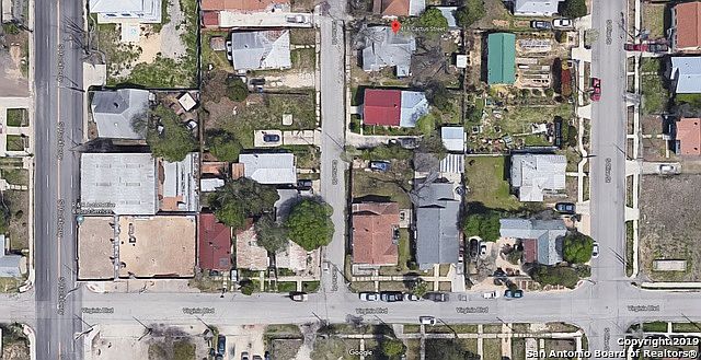 2nd image of 418 Cactus St