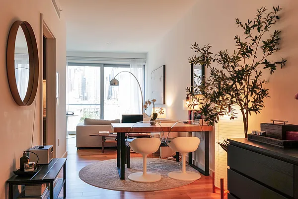 Living room, photo 1