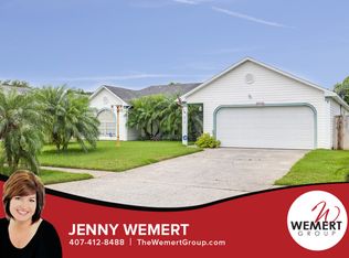 912 Old Barn Rd, Orlando, FL 32825