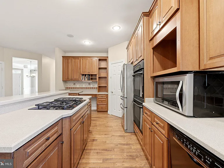 43725 Red House Dr — Photo 16